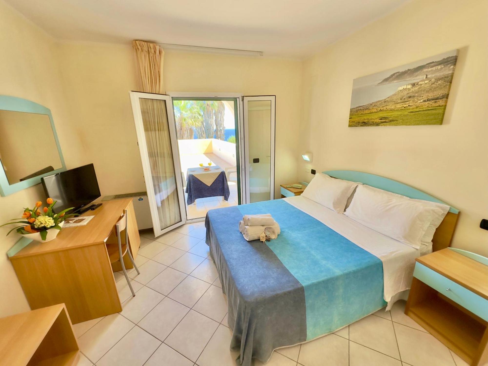 Hotel Alizé Santa Cesarea Terme Buitenkant foto