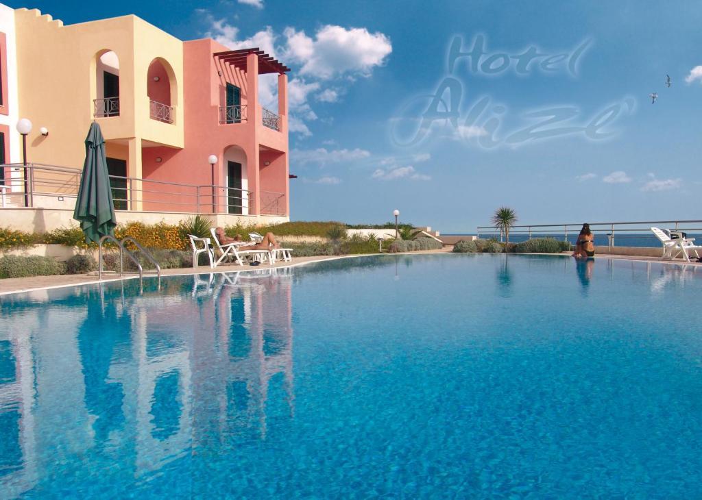 Hotel Alizé Santa Cesarea Terme Buitenkant foto